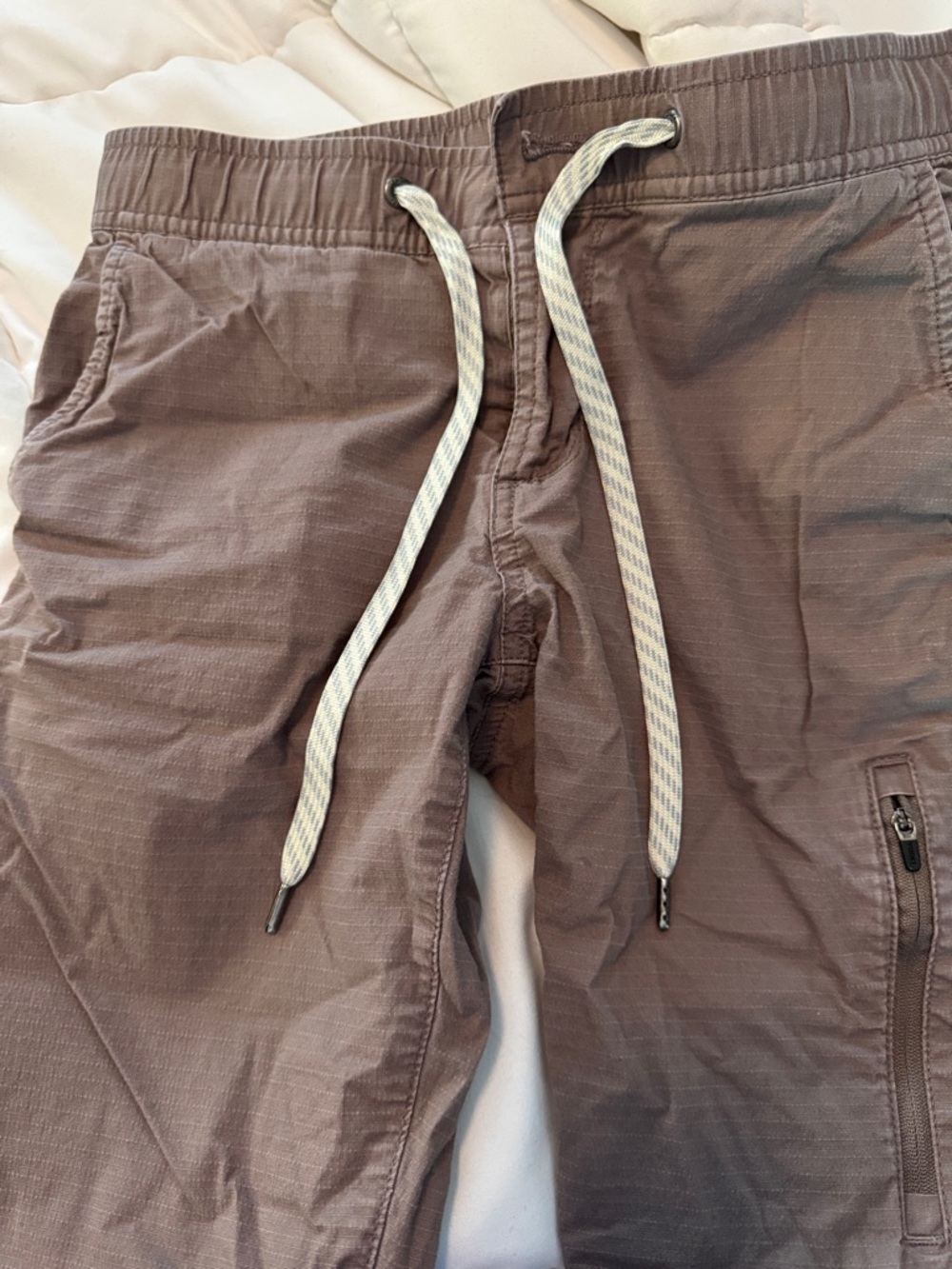 Vuori Ripstop Pants - Picture 2 of 3